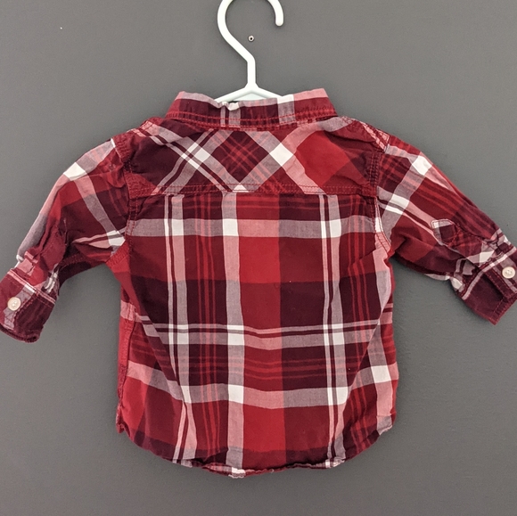 Red button up plaid long sleeve shirt - Picture 2 of 3